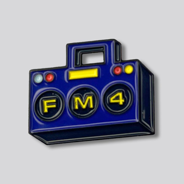 FM4 Pin „Boombox“